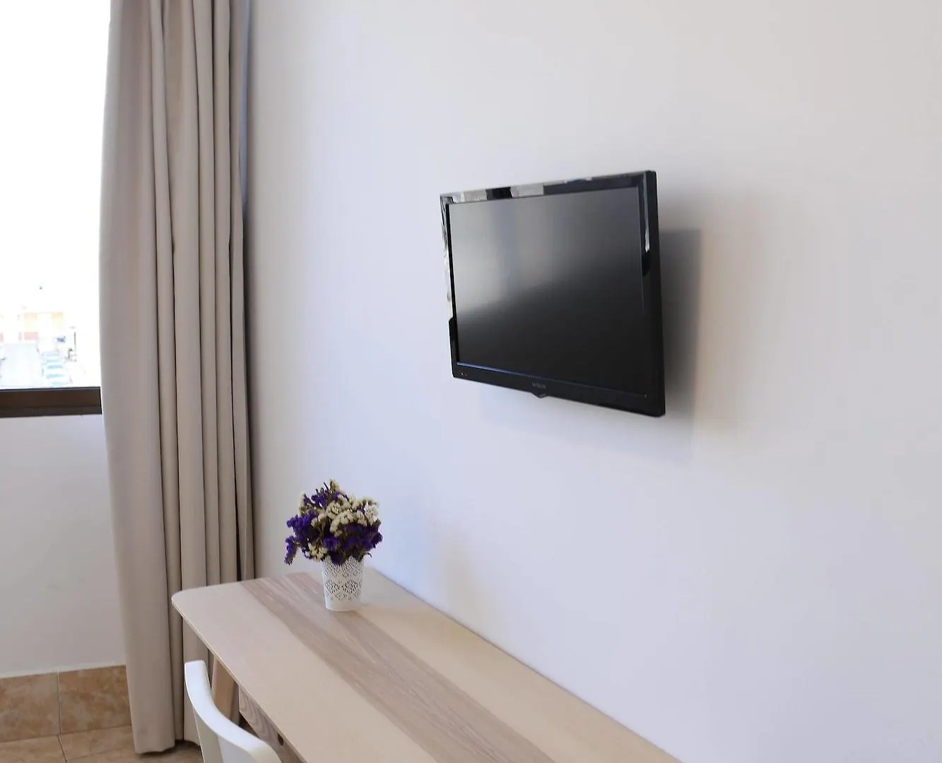 Ostello Hostal Residencia Cardona Arrecife  Spagna
