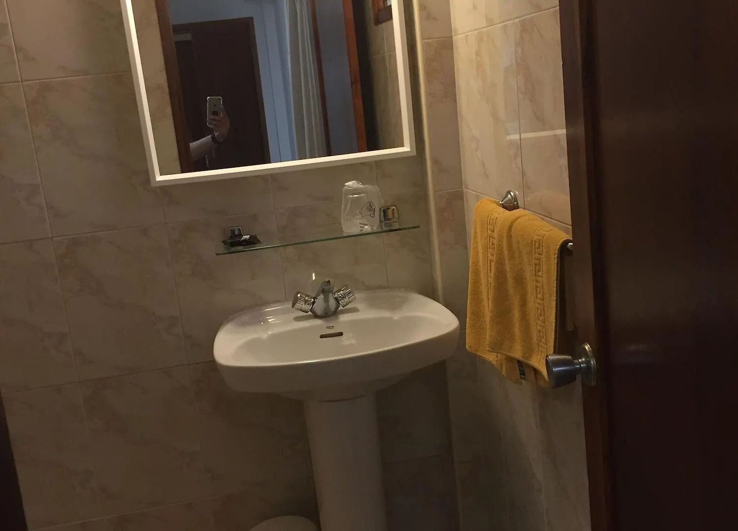 Hostal Residencia Cardona Arrecife  0*, Arrecife (Lanzarote)