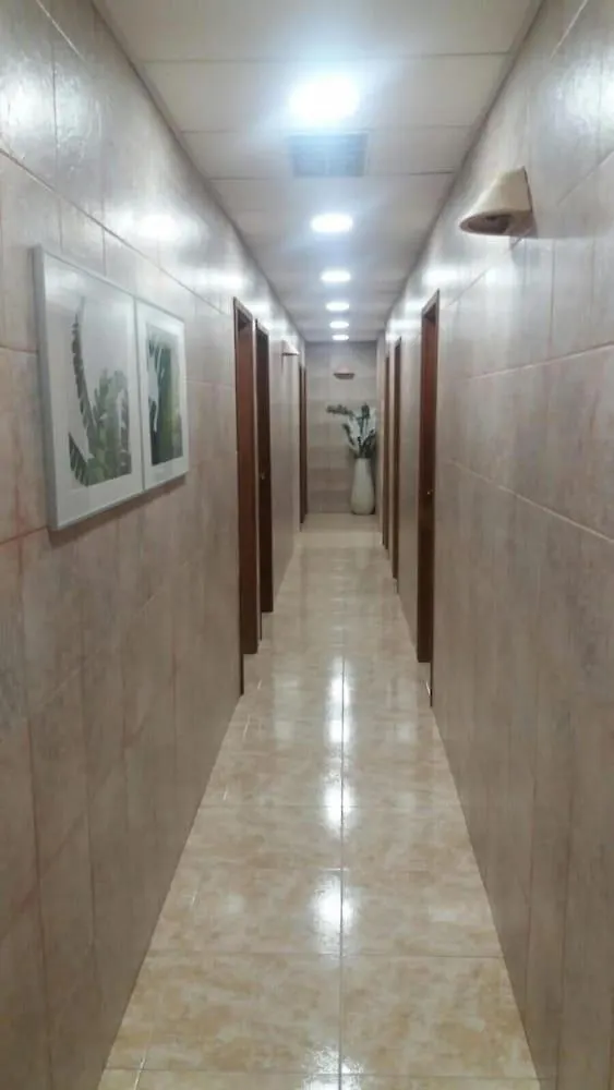 Hostal Residencia Cardona Arrecife  Ostello Arrecife (Lanzarote)