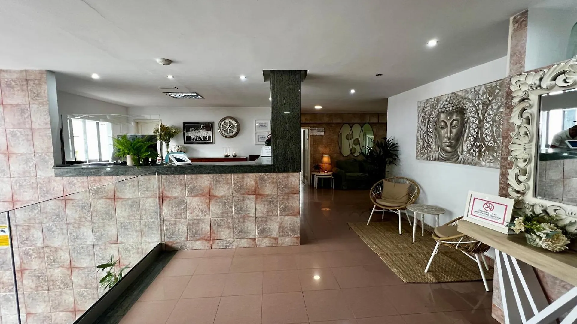Ostello Hostal Residencia Cardona Arrecife