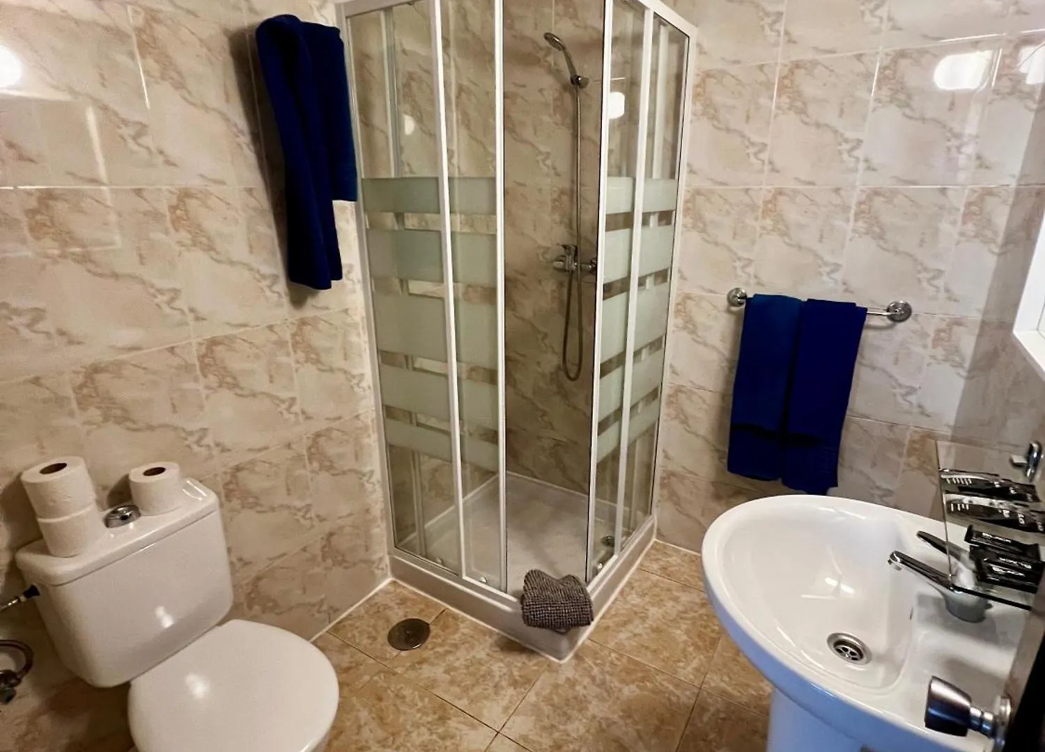 Ostello Hostal Residencia Cardona Arrecife